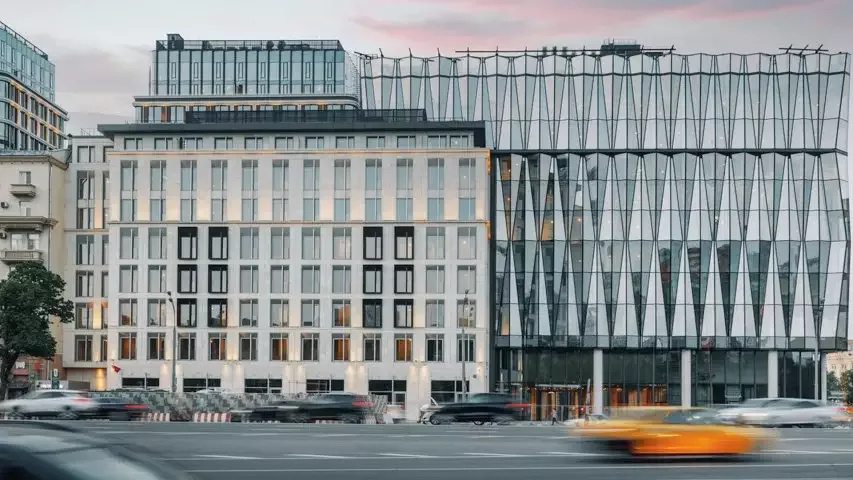 Архитектура бизнес-центра SLAVA